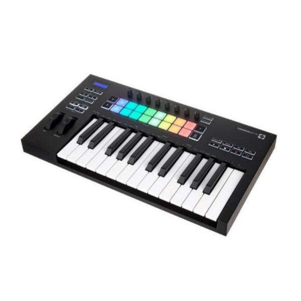 NOVATION Launchkey  25 MK3